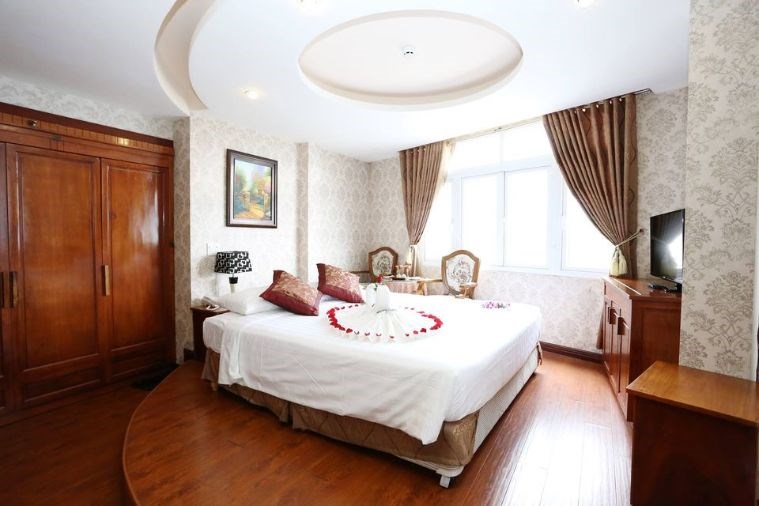 Khách sạn Phố núi Đà Lạt